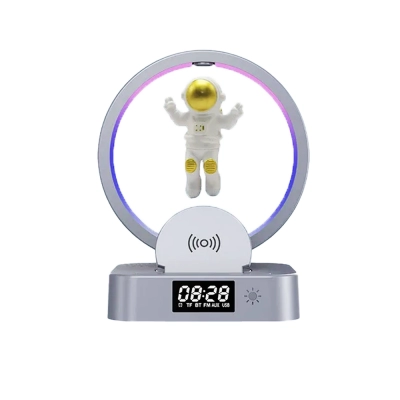 Y558 Astronot Hoparlör Radyo Telefon Stand Kablosuz Şarj RGB Işıklı Y558 Astronot Hoparlör Radyo Telefon Stand Kablosuz Şarj RGB Işıklı